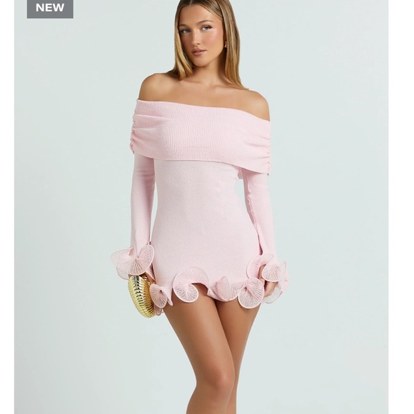 Showpo. Dresses & Skirts - US 8 Showpo estelle mini dress pink